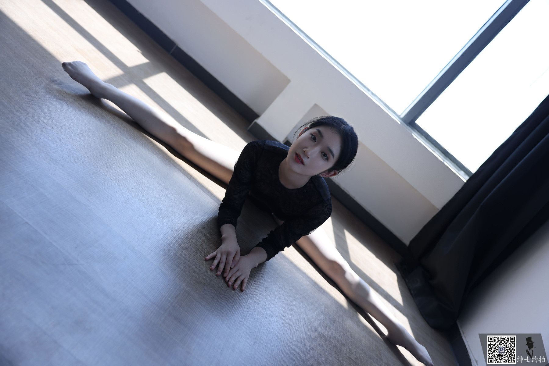 SHENSHI绅士 – SS009 姗姗